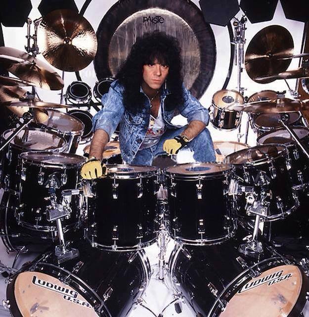 Eric Carr at the drums
